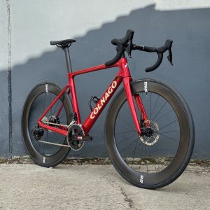 COLNAGO V4 Rival AXS 12v – Roues ENVE Foundation 65 – 2025 – Rouge