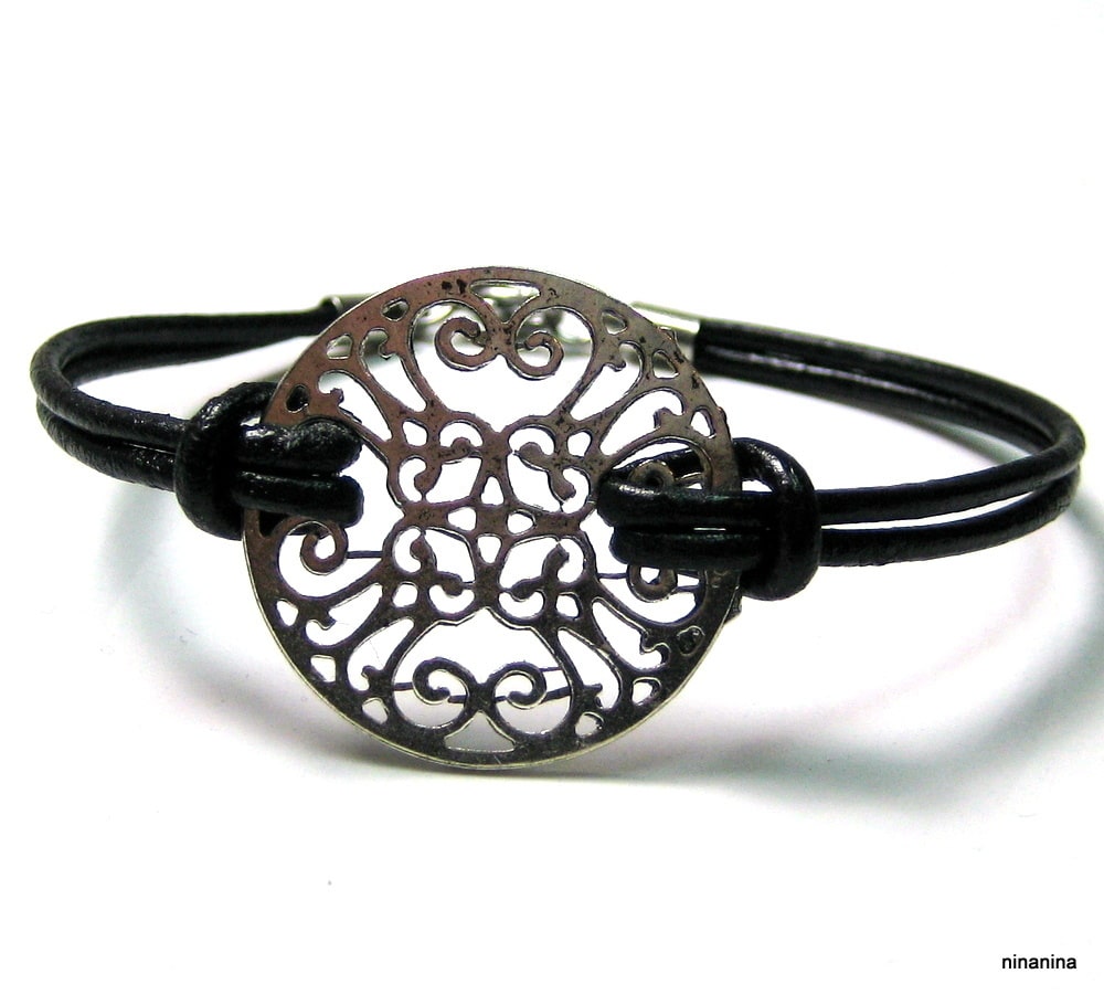 Bracelet cordon cuir femme rosace métal argenté – Image 2